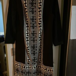 Elegant Black and White Patterned Dress